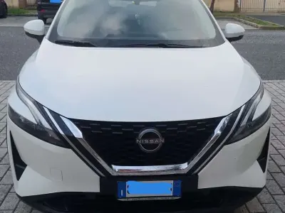 Usata Nissan Qashqai Acenta 140 CV (102 kW) 2023 Bianco SUV