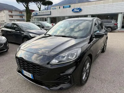 Usata Ford Kuga ST-Line 120 CV (88 kW) 2022 Nero SUV
