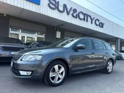 Usata Skoda Octavia 150 CV (110 kW) 2016 Grigio Station wagon
