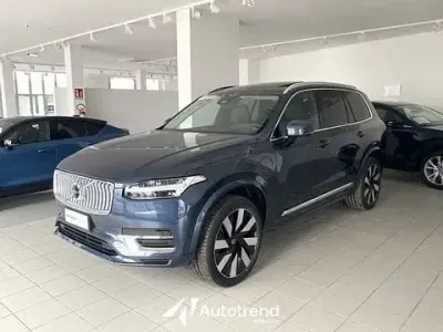 Nuova Volvo XC90 Ultimate 455 CV (334 kW) 2026 Blu SUV