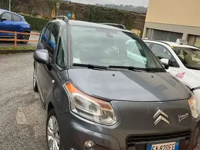 Usata Citroën C3 Picasso Exclusive 90 CV (66 kW) 2010 Grigio Monovolume