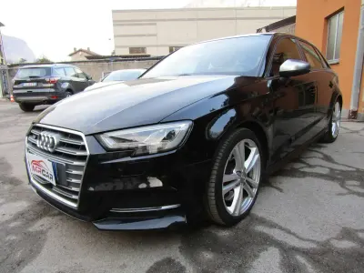 Usata Audi S3 Ambiente 310 CV (228 kW) 2018 Nero metallizzato Berlina