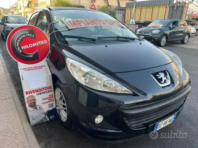 Usata Peugeot 207 70 CV (51 kW) 2011 Nero Berlina