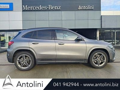 Usata Mercedes GLA180 AMG Line Premium 136 CV (100 kW) 2024 Grigio scuro SUV