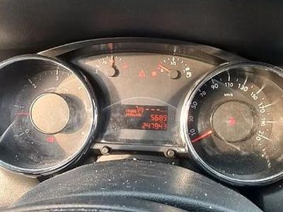 Usata Peugeot 5008 110 CV (80 kW) 2012 Grigio Monovolume