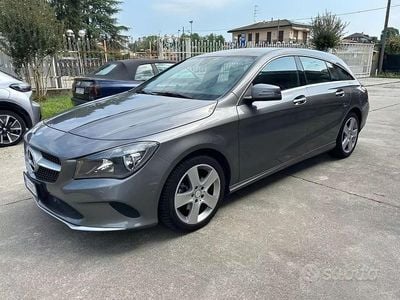 Usata Mercedes 180 109 CV (80 kW) 2016 Grigio Berlina