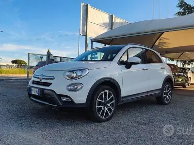 Usado Fiat 500X Cross Plus 140 HP (102 kW) 2015 Branco SUV