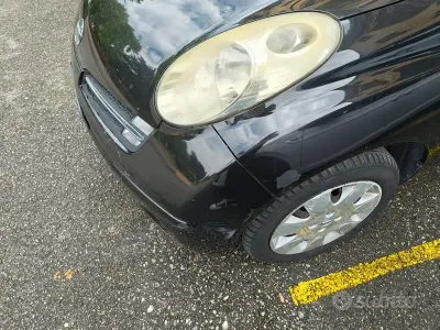 Begagnad Nissan Micra 60 HK (44 kW) 2006 Svart Sedan