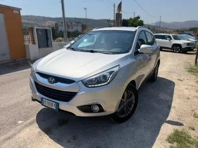 Usata Hyundai ix35 Xpossible 115 CV (84 kW) 2015 Argento SUV