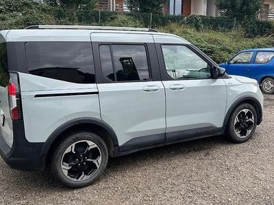 Usata Ford Tourneo Courier Active 126 CV (92 kW) 2025 Grigio Monovolume