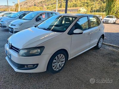 Usado VW Polo Trendline 60 CV (44 kW) 2011 Blanco Berlina