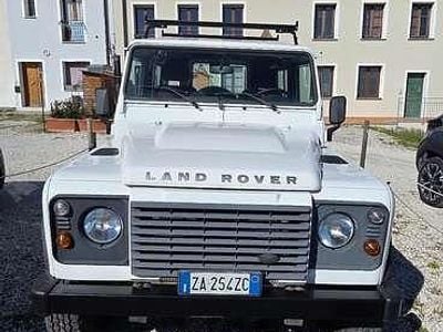 Usata Land Rover Defender 122 CV (89 kW) 2014 Bianco Pick-up