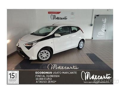 Usata Toyota Aygo Connect Style 72 CV (52 kW) 2020 Bianco Utilitaria