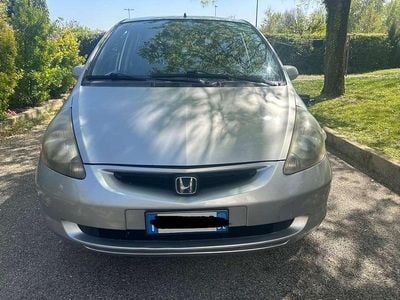 Usata Honda Jazz LS 77 CV (56 kW) 2002 Utilitaria