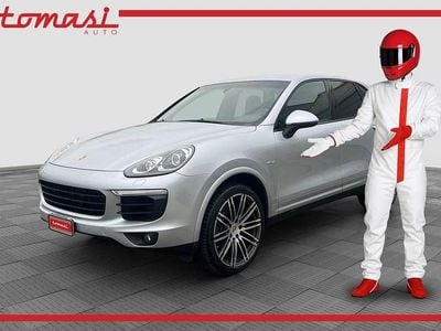 Usata Porsche Cayenne Platinum Edition 250 CV (183 kW) 2017 Argento SUV