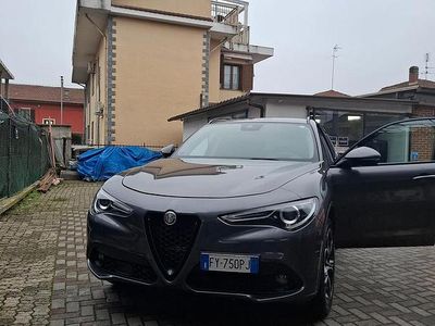 Usata Alfa Romeo Stelvio Veloce 210 CV (154 kW) 2019 Grigio SUV