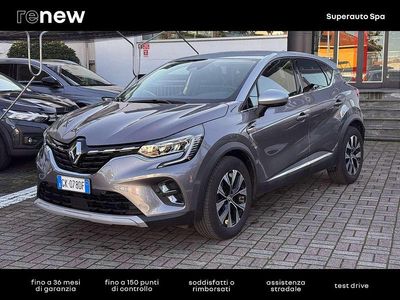 Usata Renault Captur Techno 140 CV (102 kW) 2023 Grigio scuro SUV