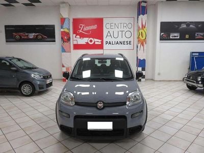 Begagnad Fiat Panda City Life 69 HK (50 kW) 2022 Vit Halvkombi