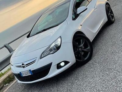 usata Opel Astra GTC Astra J2.0 165cv [ COSMO S ]