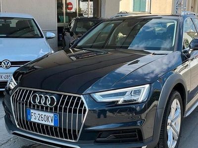 Usata Audi A4 Allroad Business 190 CV (139 kW) 2018 Grigio Station wagon