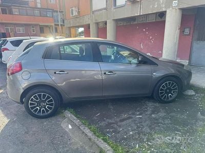 Usata Fiat Bravo 120 CV (88 kW) 2010 Grigio Utilitaria
