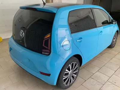 Begagnad VW up! Beats 65 HK (47 kW) 2020 Blå Halvkombi