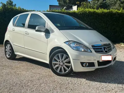 Occasion Mercedes A180 Premium 109 ch (80 kW) 2010 Blanc Monospace