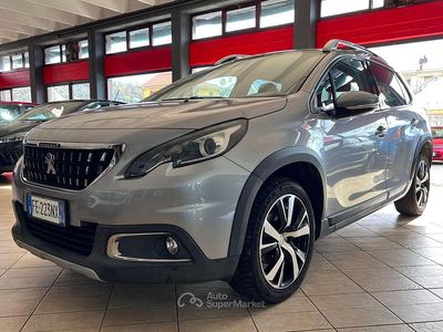 Usata Peugeot 2008 99 CV (72 kW) 2016 Gray SUV