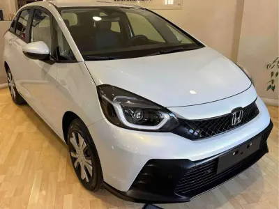 Nuova Honda Jazz Elegance 122 CV (89 kW) 2026 Argento Utilitaria