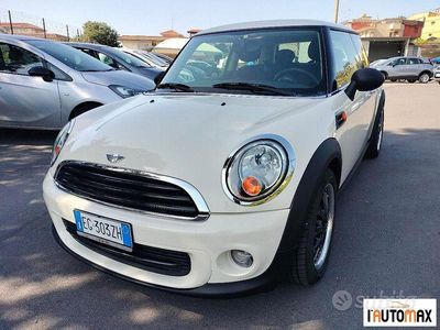 Usata Mini ONE 75 CV (55 kW) 2011 Beige Utilitaria