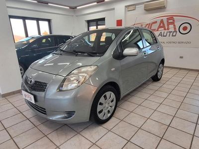 usata Toyota Yaris 1.4 D-4D 5 porte Sol