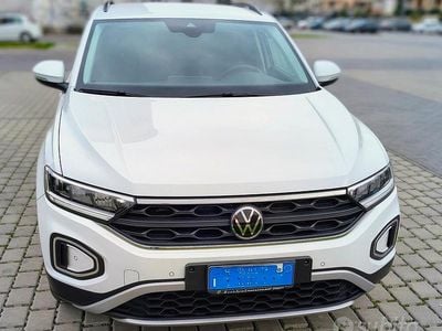 Usata VW T-Roc 110 CV (80 kW) 2023 Bianco SUV