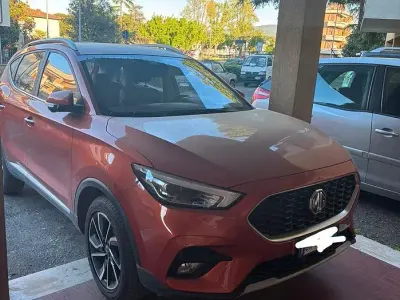 Usata MG ZS Luxury 106 CV (77 kW) 2024 SUV