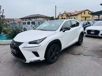 Lexus NX300h
