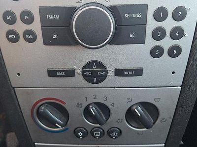 Usata Opel Meriva 90 CV (66 kW) 2005 Grigio Monovolume