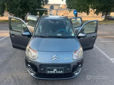 Usata Citroën C3 Picasso Exclusive 95 CV (69 kW) 2010 Grigio Monovolume