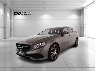 Usata Mercedes E200 Business 160 CV (117 kW) 2019 Grigio Station wagon