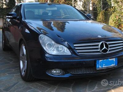 usata Mercedes 320 Classe CLS CDI- 2005