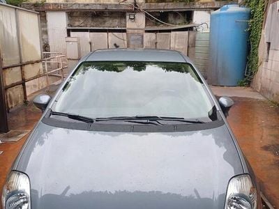 Usata Fiat Grande Punto 90 CV (66 kW) 2007 Grigio Utilitaria