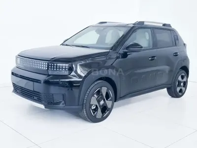 Nuova Fiat Grande Panda La Prima 83 kW (113 CV) 2026 Nero cinema Utilitaria