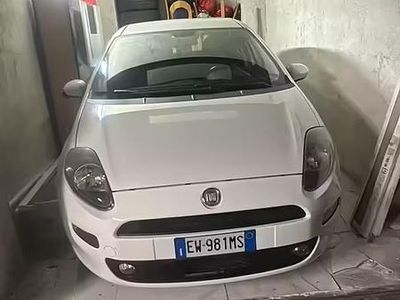 Usata Fiat Grande Punto 2015 Bianco Utilitaria