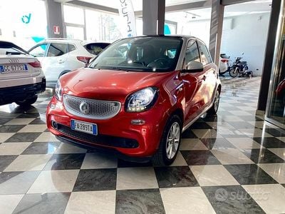 Rosso Usata 2015 Smart ForFour Passion Utilitaria | 9990 € (Ottimo prezzo)