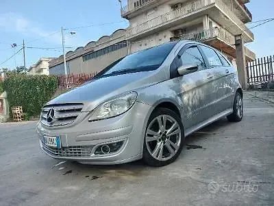 Usata Mercedes B180 109 CV (80 kW) 2007 Monovolume