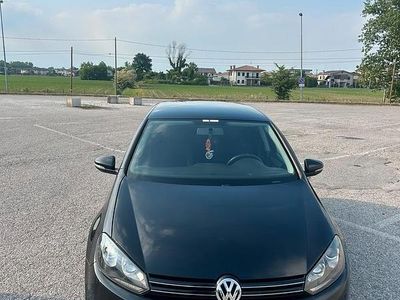 Usata VW Golf VI 140 CV (102 kW) 2010 Nero Utilitaria