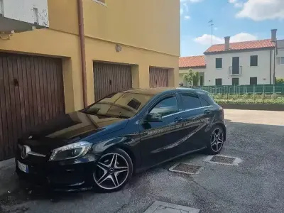 Usata Mercedes A200 Premium 136 CV (100 kW) 2014 Nero Berlina