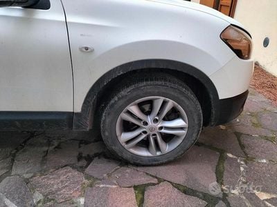 Usata Nissan Qashqai 110 CV (80 kW) 2012 Bianco SUV