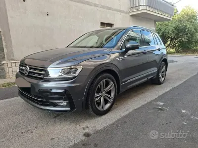 Usata VW Tiguan Business 116 CV (85 kW) 2019 Grigio SUV