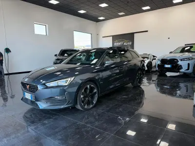 Usata Cupra Leon 150 CV (110 kW) 2023 Grigio Station wagon