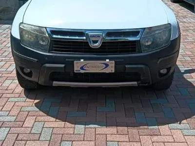 Usata Dacia Duster 105 CV (77 kW) 2011 Bianco SUV