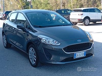 Begagnad Ford Fiesta Titanium 86 HK (63 kW) 2020 Grå Halvkombi